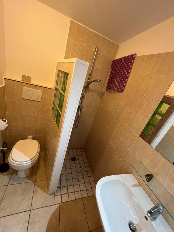 Seaview Apartments 79 パラーウ エクステリア 写真
