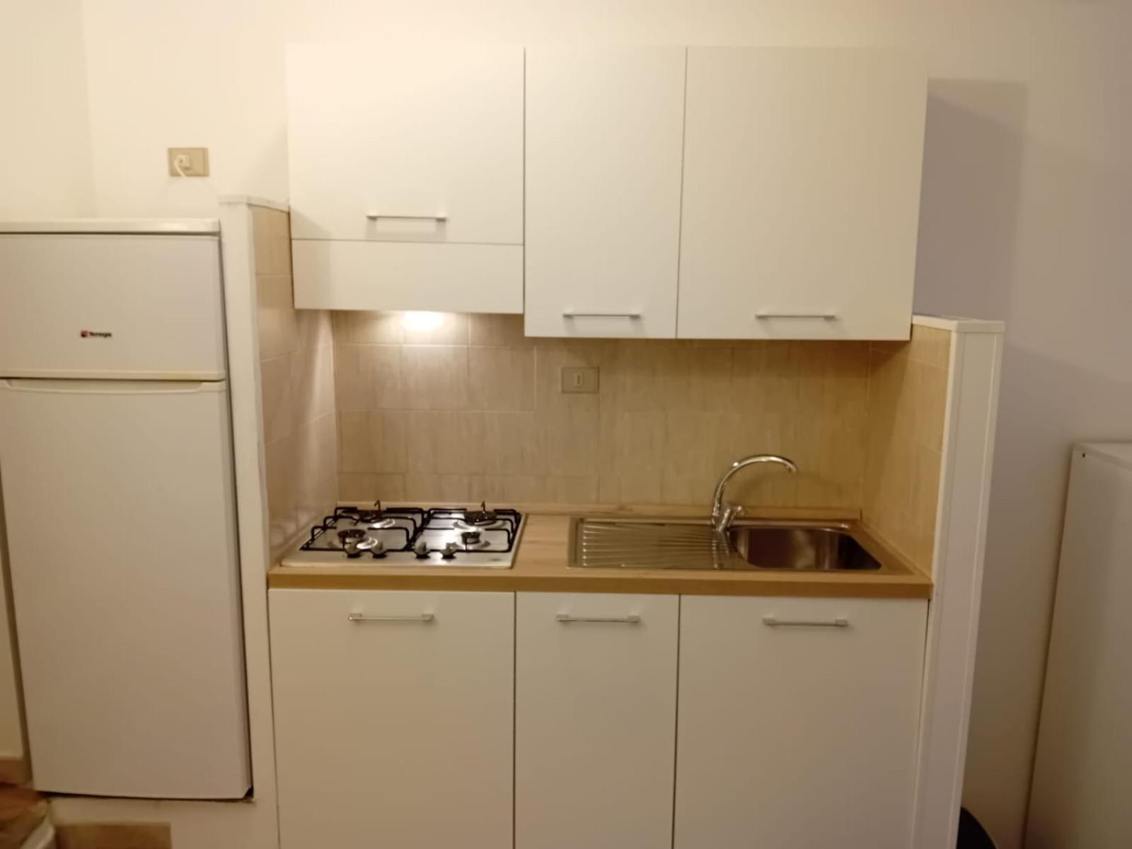 Seaview Apartments 79 パラーウ エクステリア 写真